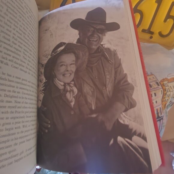 Katharine Hepburn "Me - Stories of My Life" w/165 pics. Like new. Hardcover - Picture 5 of 7